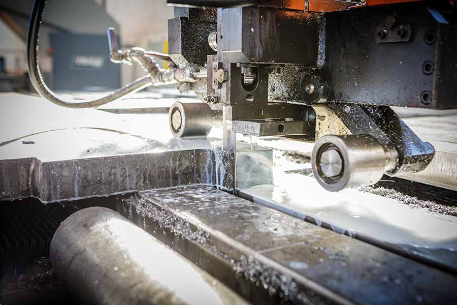 Plate saw equipment | Peerless Industrial Equipment in Oshkosh, WI